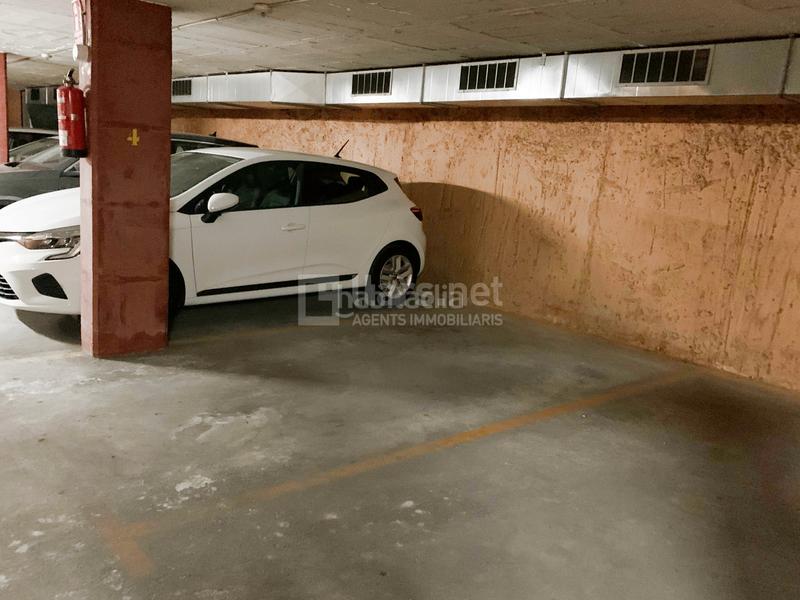 Foto 659ef53d-3044-4ade-837e-73457f4e0412. Parking coche en Centrevila Vilanova i la Geltrú