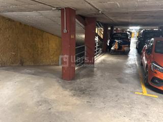 Car parking  Carrer de josep llanza