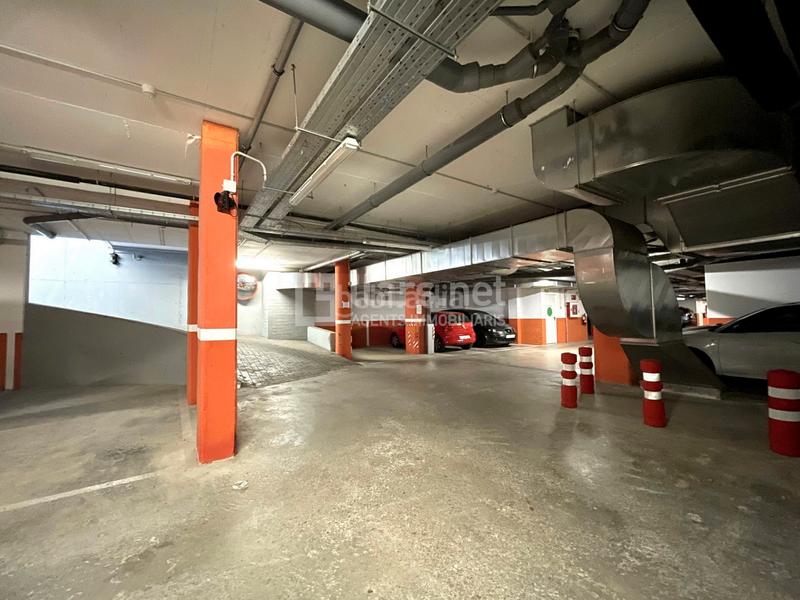 Foto 71c326bd-90c9-4a0a-b0ad-05512f25fe40. Miete autoparkplatz in Barri de Mar Vilanova i la Geltrú