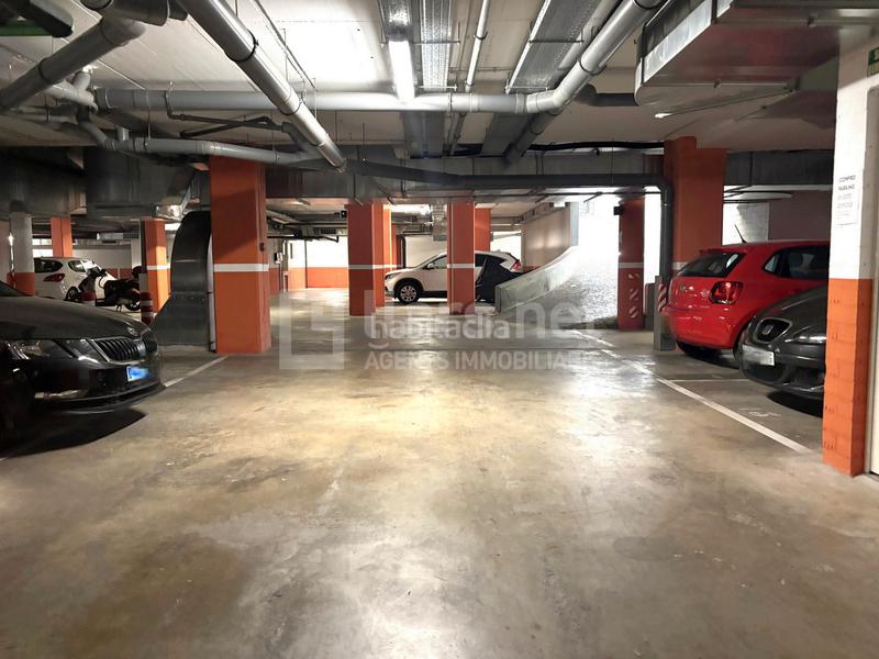 Foto a72c8c10-bacd-49ea-b713-2a7c9cb67bf5. Rent car parking in Barri de Mar Vilanova i la Geltrú