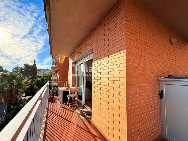 Foto 48dc37d2-b639-4e5e-a9c1-8d0b5d47598f. Flat in carrer de la farigola 3 in Molí de Vent Vilanova i la Geltrú