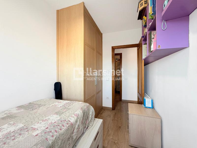 Foto 70e62a42-8733-4660-9ad2-4bce5442e58d. Flat in carrer de la farigola 3 in Molí de Vent Vilanova i la Geltrú