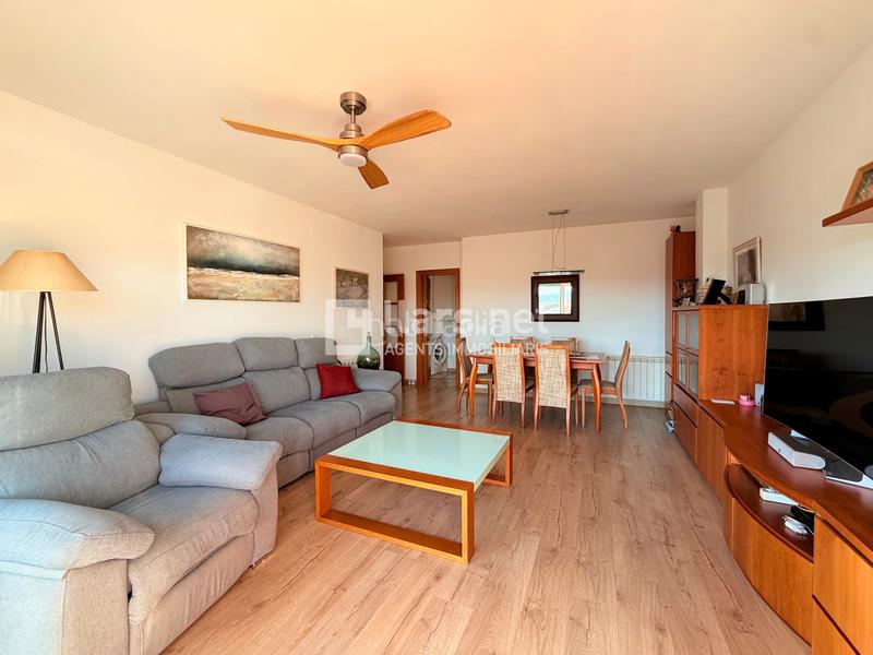 Foto 6b642dc1-d31b-443f-9e14-b5662bad0f3e. Pis a carrer de la farigola 3 a Molí de Vent Vilanova i la Geltrú