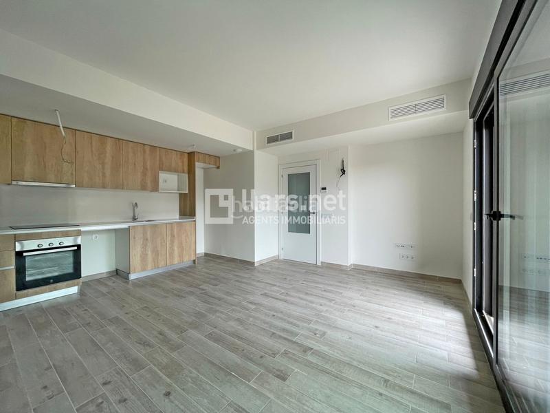 Foto 955bc2e4-2601-45ea-8326-f92ca746b164. Affitto appartamento con riscaldamento piscina in Vilanova i la Geltrú