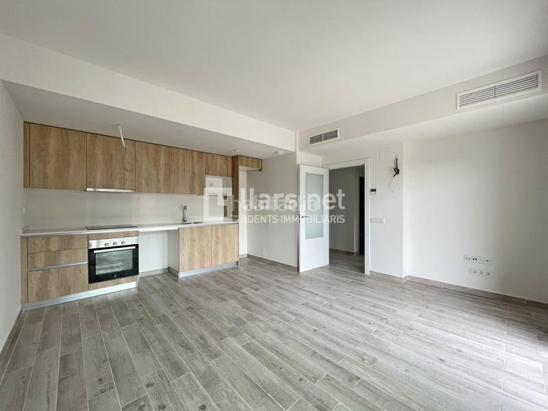 Foto 235ed70f-3e7c-4e22-b70e-29850f513213. Location appartement avec chauffage piscine dans Masia Nova-Solicrup Vilanova i la Geltrú