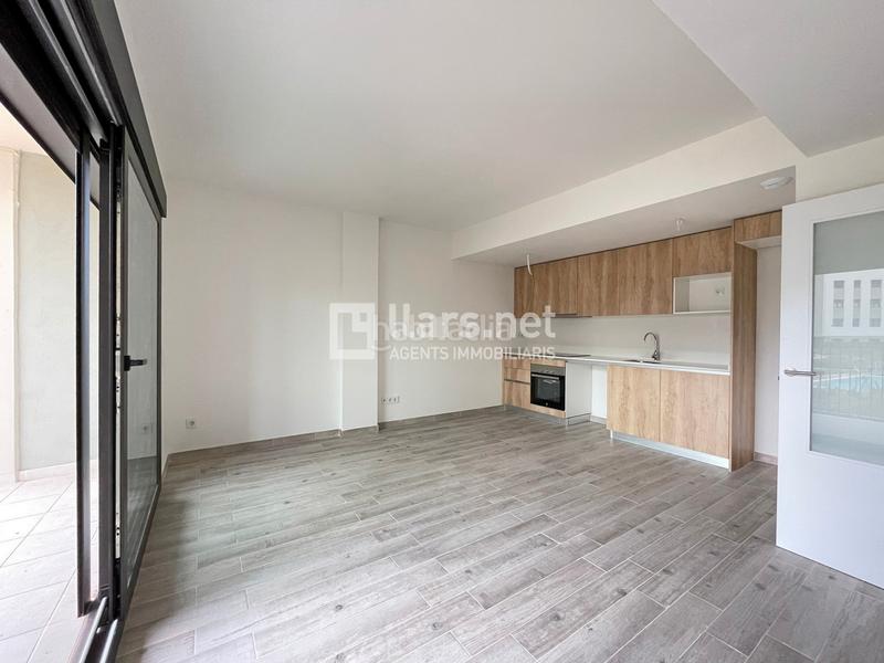 Foto b876e292-4fd8-4bf0-8d44-52b06156a701. Rent flat with heating pool in Masia Nova-Solicrup Vilanova i la Geltrú