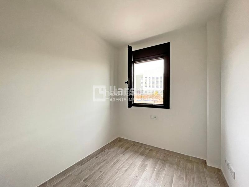 Foto dbc4129e-9dc1-43e8-aec7-2712593a939f. Alquiler piso en Masia Nova-Solicrup Vilanova i la Geltrú