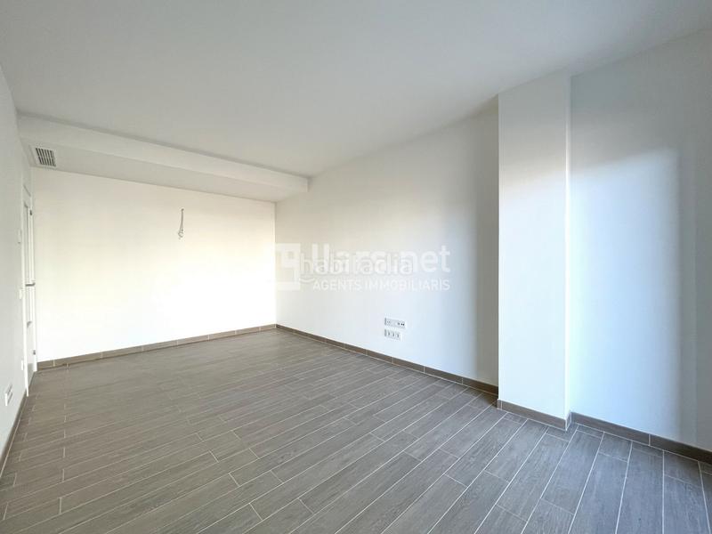 Foto aa49c175-d042-40bc-aaaf-aeca776b630f. Rent flat with heating parking pool in Masia Nova-Solicrup Vilanova i la Geltrú