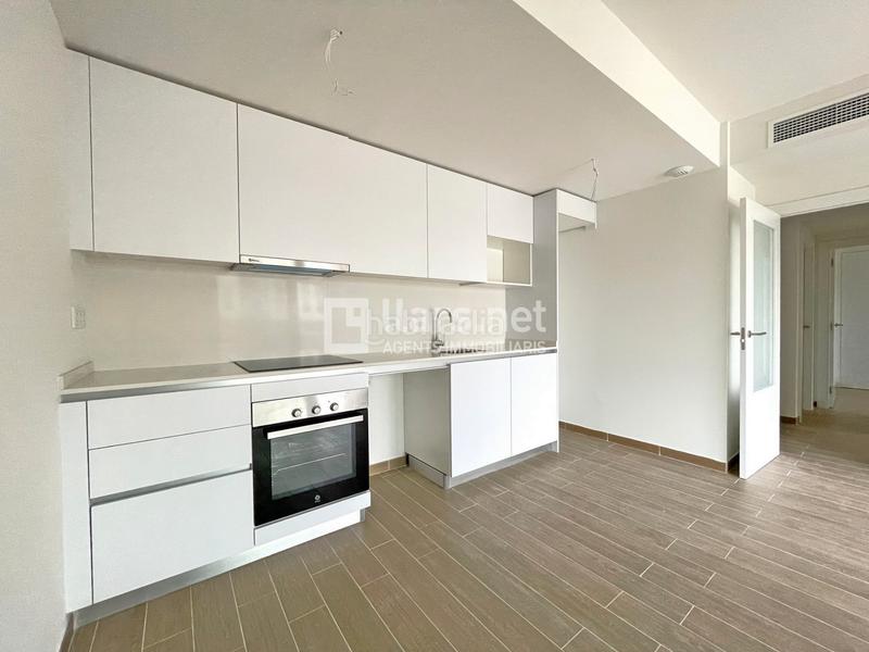 Foto 07d5ed9e-91b7-4678-b375-59170f31f427. Alquiler piso en Masia Nova-Solicrup Vilanova i la Geltrú