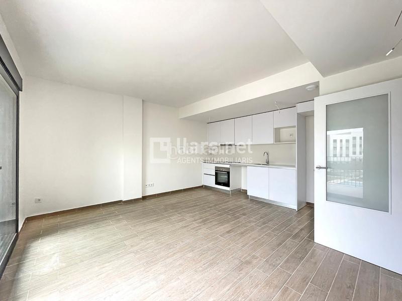 Foto b8b47d7b-a912-4361-b14a-d1ddac908abe. Alquiler piso en Masia Nova-Solicrup Vilanova i la Geltrú