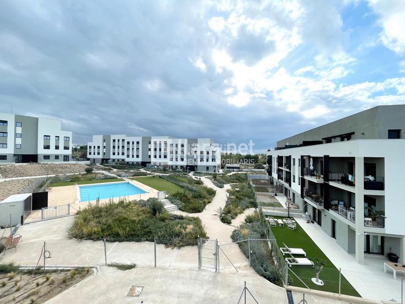 Foto cdff64ea-3f41-49c9-bc43-cb171d6f0e72. Alquiler piso en Masia Nova-Solicrup Vilanova i la Geltrú