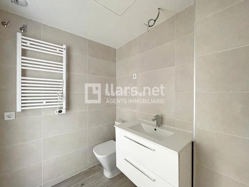 Foto 235f3905-3c79-428f-a424-6a887c2e16d4. Location appartement avec chauffage parking piscine dans Vilanova i la Geltrú