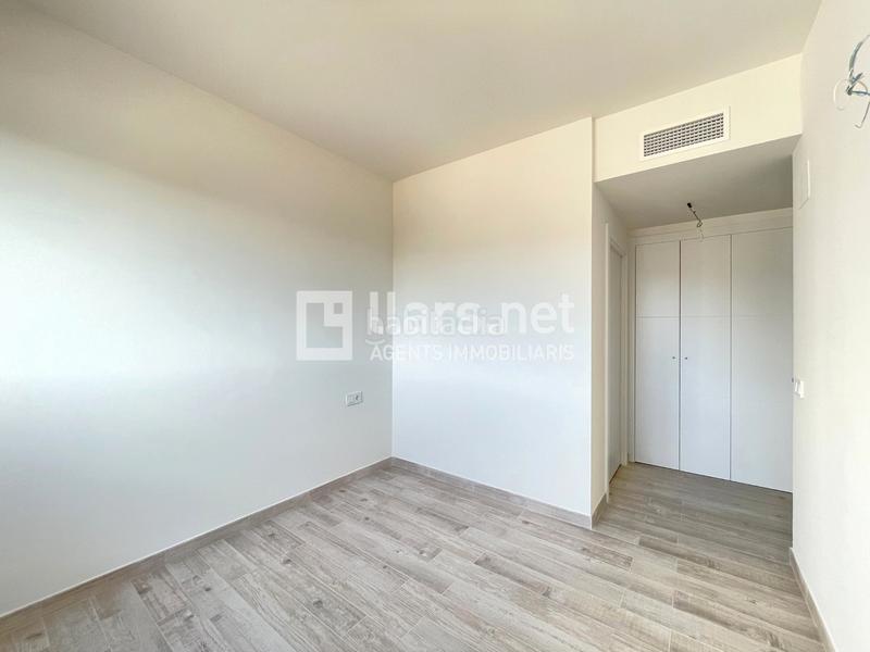 Foto da97b355-01ee-46c7-9648-1167c0c6a265. Location appartement avec chauffage parking piscine dans Vilanova i la Geltrú
