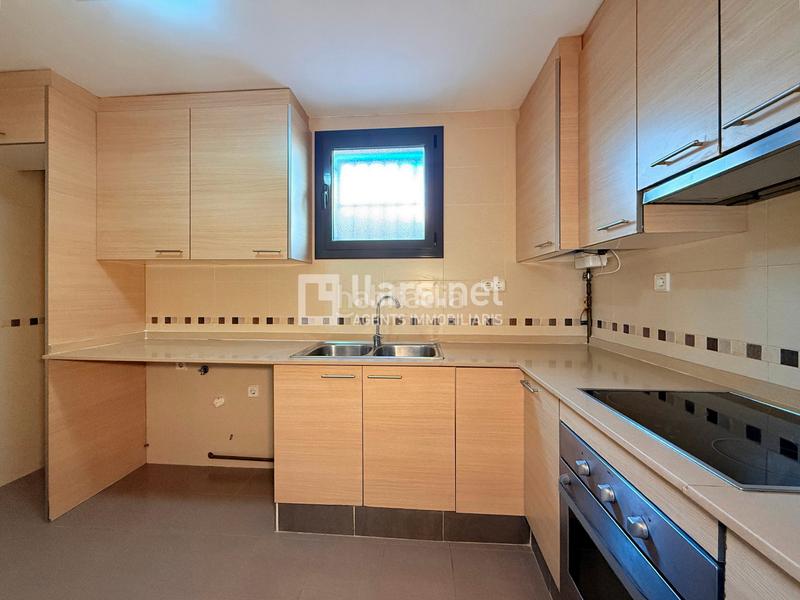 Foto a8490624-5cc8-4d24-b8f7-34e1c62826e8. Appartamento in carrer d'andalusia 19 in Les Roquetes Sant Pere de Ribes