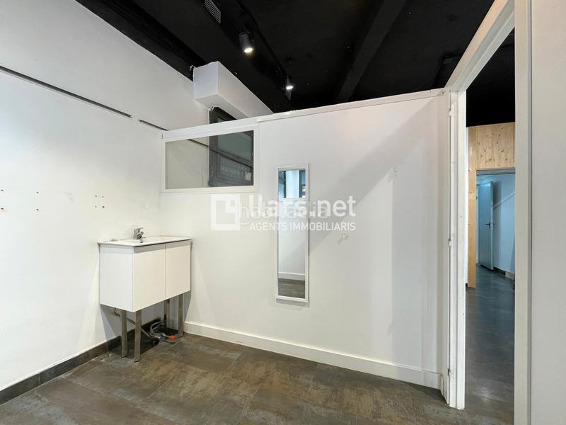 Foto 125d5005-04b7-4f38-8109-638e5cabd68f. Rent business premise in Centrevila Vilanova i la Geltrú