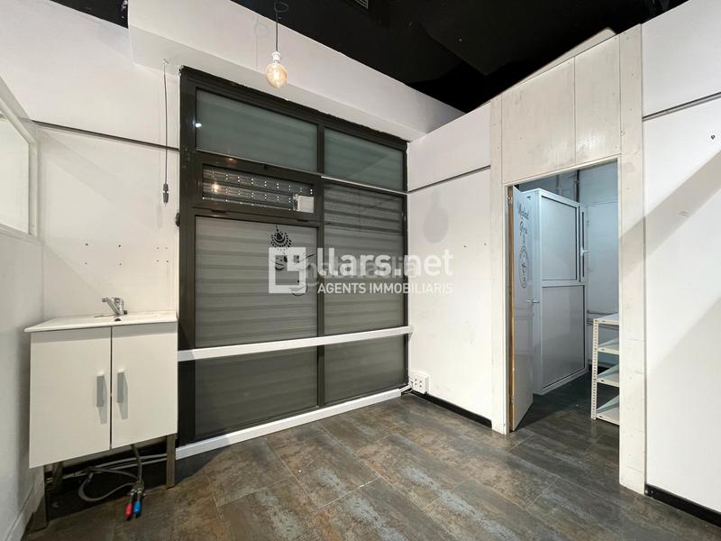 Foto 5f1242e4-f7ba-4848-8d5d-a95f9044e984. Rent business premise in Centrevila Vilanova i la Geltrú