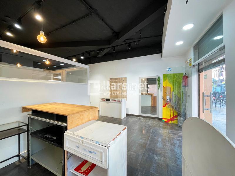 Foto c595bf77-8e17-4c63-850a-23a5fbddffea. Rent business premise in Centrevila Vilanova i la Geltrú