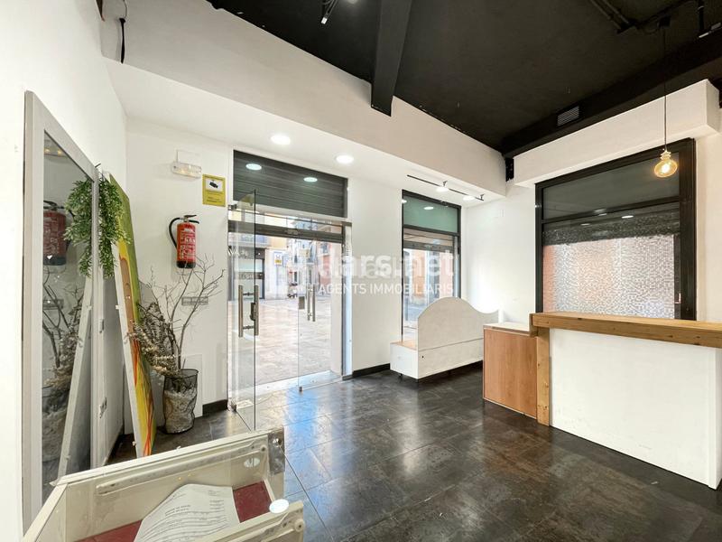 Foto bd834a12-5759-44a9-9040-aab95e51cc31. Alquiler local comercial en Centrevila Vilanova i la Geltrú