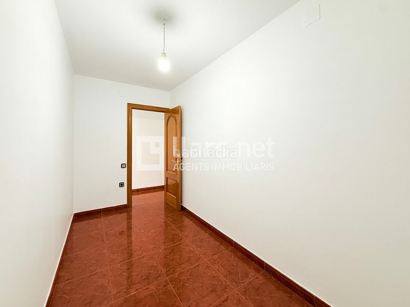 Foto 1e872840-8f1f-4972-981a-9b5ca36edf84. Piso ampli pis de 126 m² amb 4 habitacions i ascensor a la geltrú en Vilanova i la Geltrú