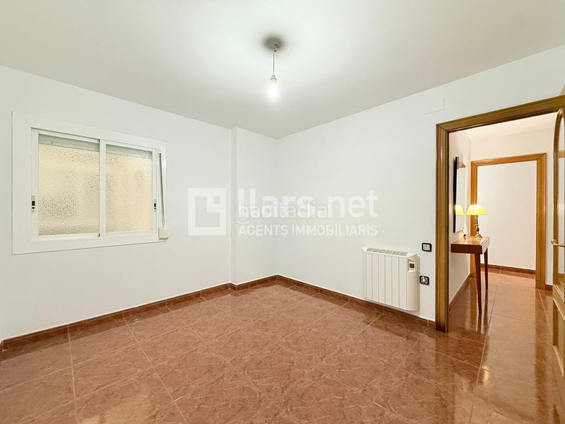 Foto fa509928-7327-4b26-9c6b-65917e781edc. Piso ampli pis de 126 m² amb 4 habitacions i ascensor a la geltrú en Vilanova i la Geltrú