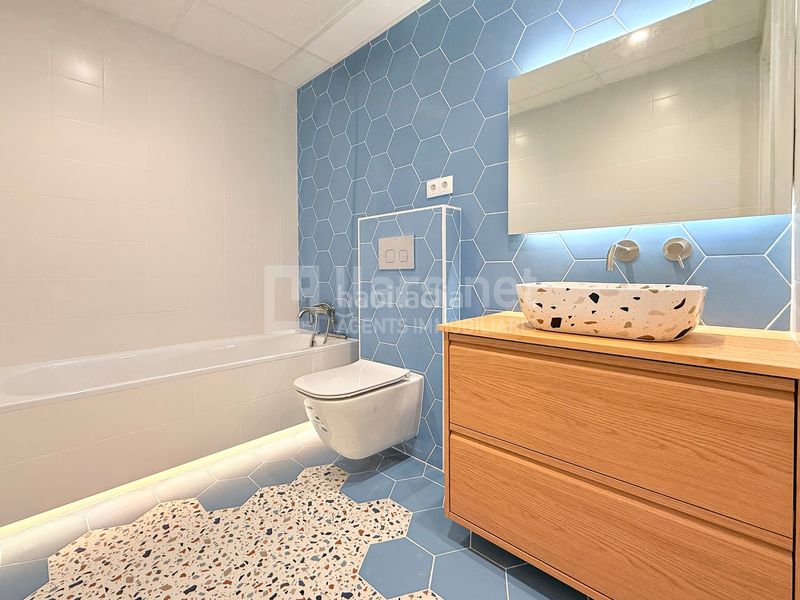 Foto 4e106a7b-d217-4826-9dab-1ed3480d1752. Piso pis a estrenar de 131 m² amb terrassa i 3 habitacions dobles al centre de vilanova en Vilanova i la Geltrú