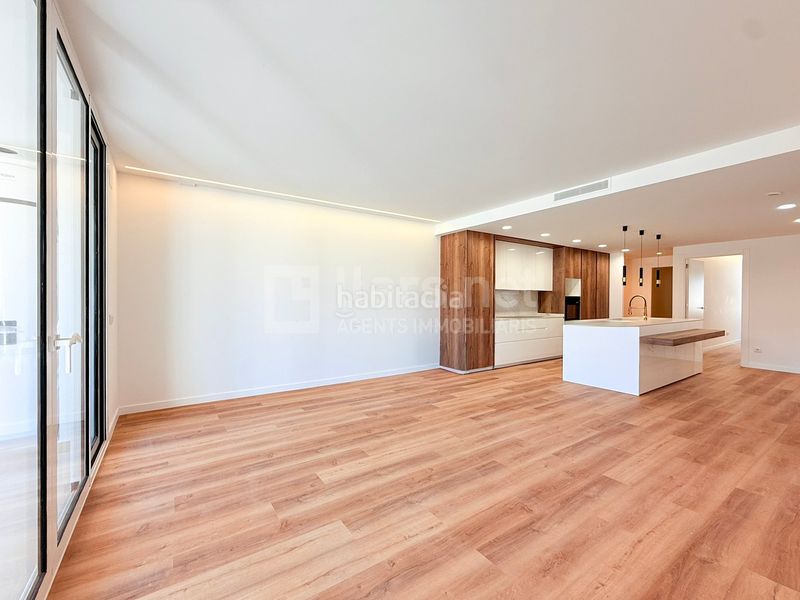 Foto 9089a404-4ff5-4c7e-bcfa-277b588f7704. Piso pis a estrenar de 131 m² amb terrassa i 3 habitacions dobles al centre de vilanova en Vilanova i la Geltrú