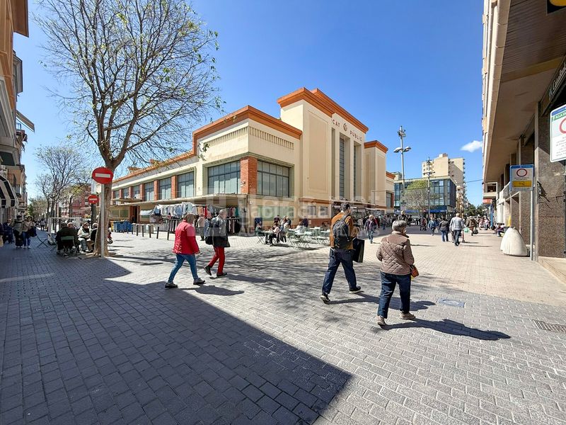 Foto ff15f2b9-cf29-4589-9032-100314142fbe. Piso pis a estrenar de 131 m² amb terrassa i 3 habitacions dobles al centre de vilanova en Vilanova i la Geltrú