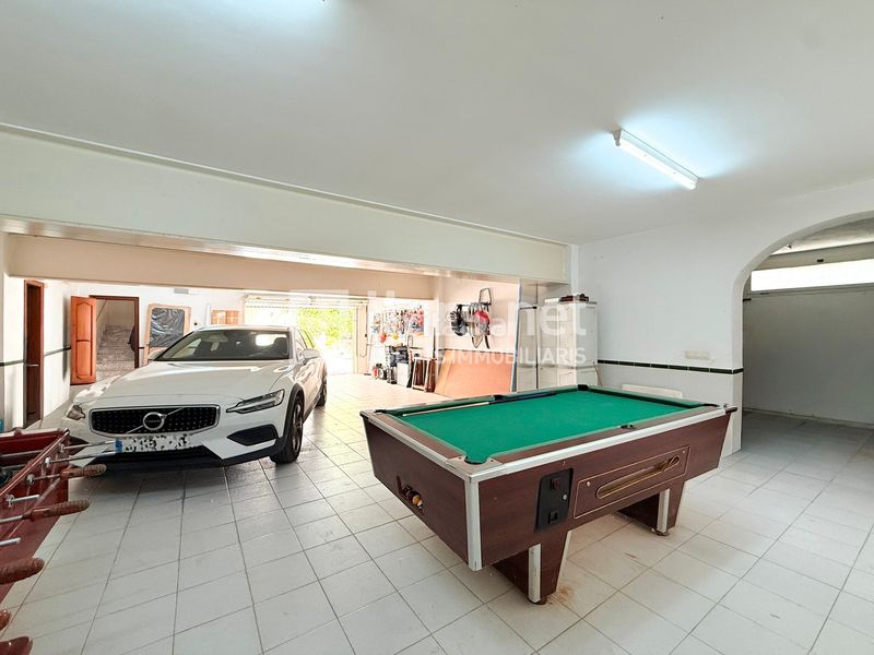 Foto 0e066eb7-ce41-451c-ad5f-aa137f59cb22. Casa amb xemeneia calefacció aparcament piscina a Cunit