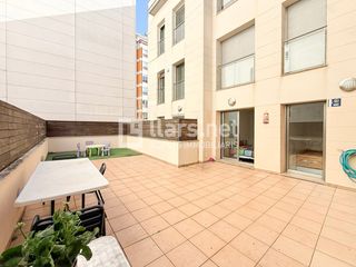 Flat  Passeig del carme. Passeig del carme. primera línia. pis de 87 m² amb terrassa de 3