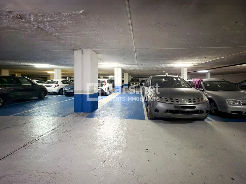 Foto 04b60e7e-8a67-40f3-b272-84173e7cca20. Parking coche garatge en venda en centre en Centrevila Vilanova i la Geltrú