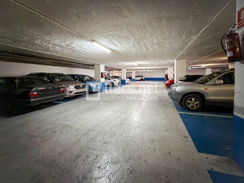Foto 5d8c1b84-024f-4eb7-b1bc-0a6ae993b648. Parking coche garatge en venda en centre en Centrevila Vilanova i la Geltrú
