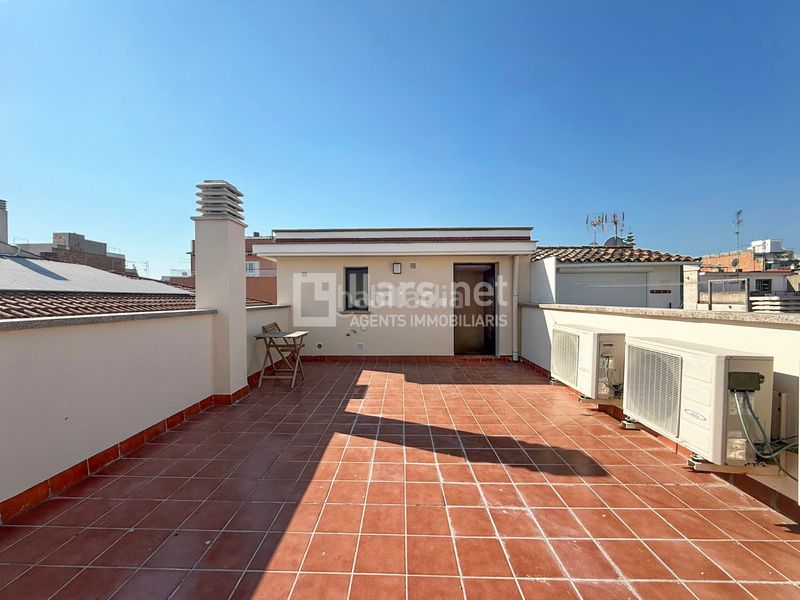 Foto 0d130e31-5455-43ec-b88c-1309f6f24fb1. Casa  de 150 m² amb 4 habitacions i terrassa de 30 m² al centre de vilanova en Vilanova i la Geltrú