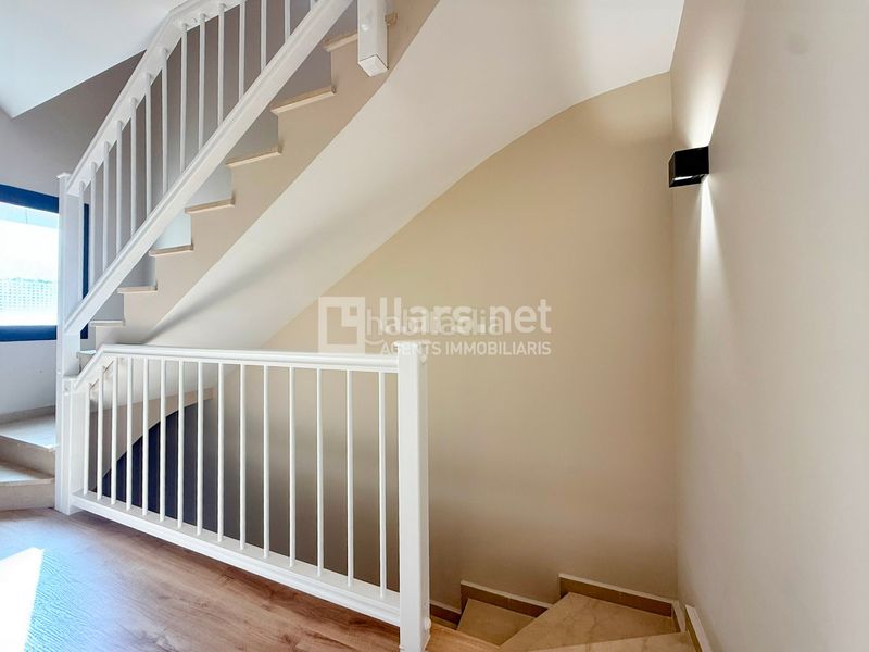 Foto 14dde2bb-6b92-47c2-8df8-d6e8f83d6d0b. Casa  de 150 m² amb 4 habitacions i terrassa de 30 m² al centre de vilanova en Vilanova i la Geltrú