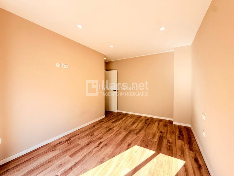 Foto 9a5d28e5-165f-4f4f-8192-da62431fd0f1. Casa  de 150 m² amb 4 habitacions i terrassa de 30 m² al centre de vilanova en Vilanova i la Geltrú