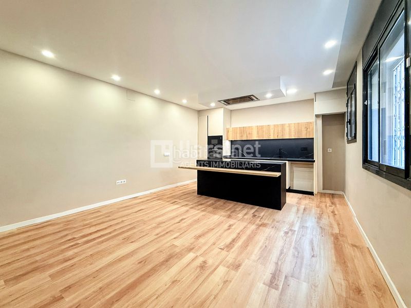 Foto c60a12e8-2016-49a7-ac9b-af5ef4df0ebc. Casa  de 150 m² amb 4 habitacions i terrassa de 30 m² al centre de vilanova en Vilanova i la Geltrú
