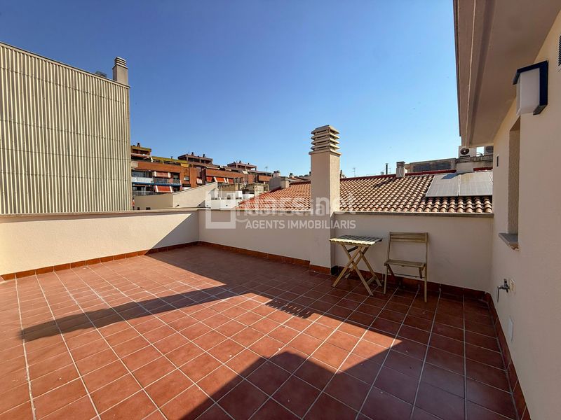 Foto e77f050c-6a54-4c26-92fe-82e525cbad0c. Casa  de 150 m² amb 4 habitacions i terrassa de 30 m² al centre de vilanova en Vilanova i la Geltrú