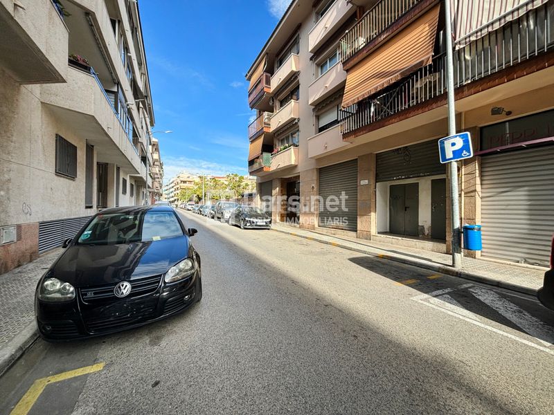 Foto 18c06528-a160-4f25-8f44-76bc4750895d. Parking moto plaça d’aparcament en primera planta soterrània, amb fàcil maniobra i molt bona ubicació a . en Vilanova i la Geltrú