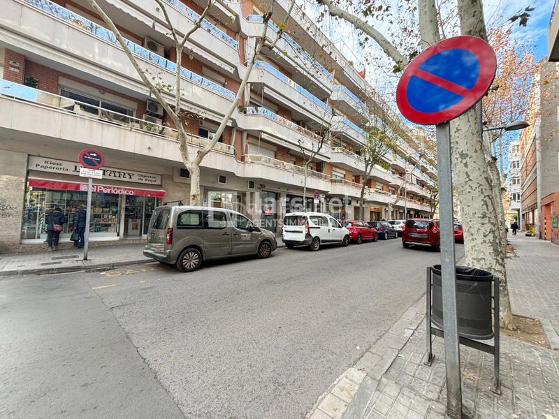 Foto 2a1116fe-4728-476f-a134-080fe1ec6580. Parking moto plaça d’aparcament en primera planta soterrània, amb fàcil maniobra i molt bona ubicació a . en Vilanova i la Geltrú