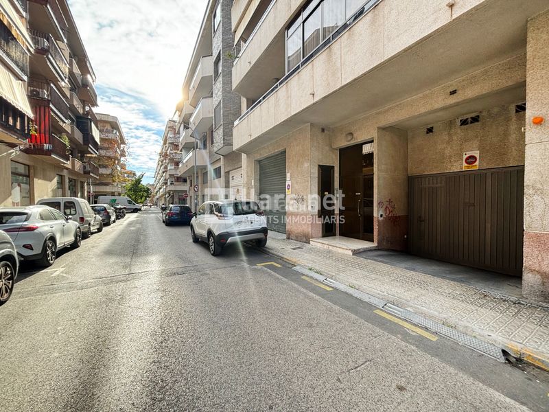 Foto 8547754a-587d-4039-93e0-83ff80f9d96e. Parking moto plaça d’aparcament en primera planta soterrània, amb fàcil maniobra i molt bona ubicació a . en Vilanova i la Geltrú