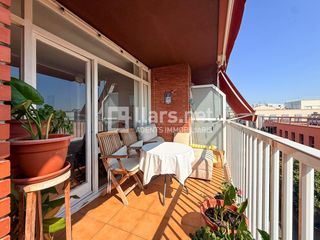 Piso  Carrer de josep llanza. Pis de 4 habitacions amb 118 m� amb ascensor al centre de vilano