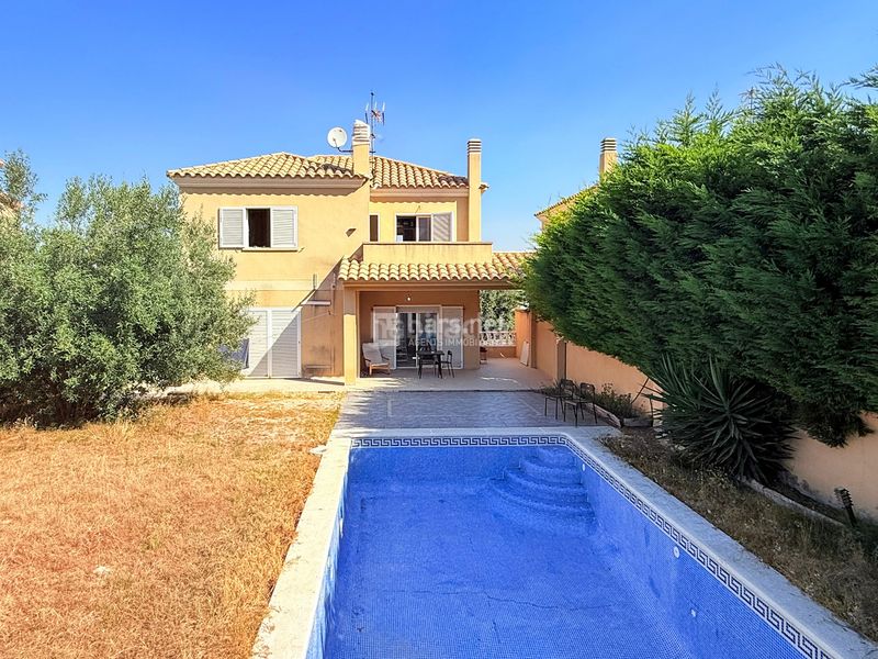 Foto de18b7db-d367-4d15-9587-55281d434001. Casa amb aparcament piscina a Mas d´En Serra - Els Cards Sant Pere de Ribes
