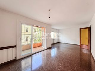 €359,000 — Piso Rambla de Salvador Samà