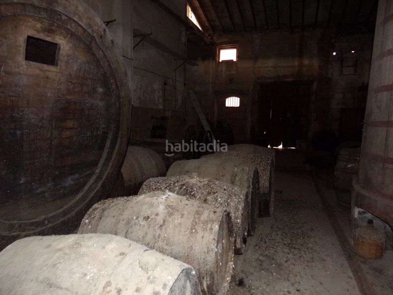 Foto 30b1dfd1-afc9-413f-a908-0378e457a025. Local commercial dans Porreres