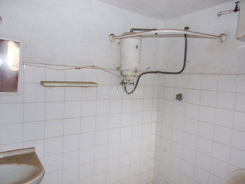 Foto a1ef87ab-5c66-4767-8b78-281a78fbfb11. Local commercial dans Porreres