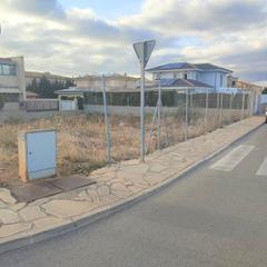 Terreny residencial a Avinguda regne de mallorques 8. Espectacular solar urbano de 543 m2 en zona exclusiva