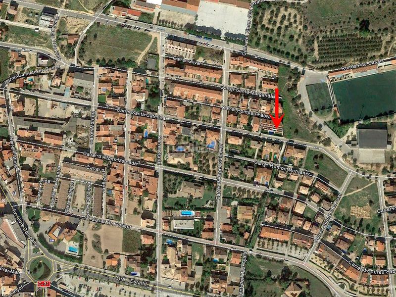 Foto 181ae379-63f3-4dfd-a4f6-ee4fcb3cb2ea. Autoparkplatz in carrer de santa caterina 82 in Torroella de Montgrí