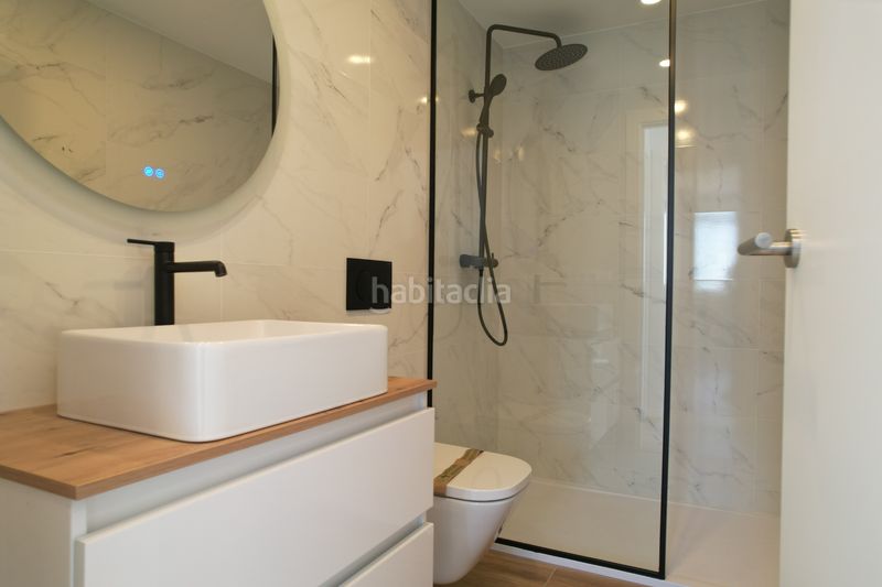 Foto 2151d52b-4325-4103-9e9b-5e86e0059b51. Chalet in carrer nemesi solà 73 in Sant Pere Pescador