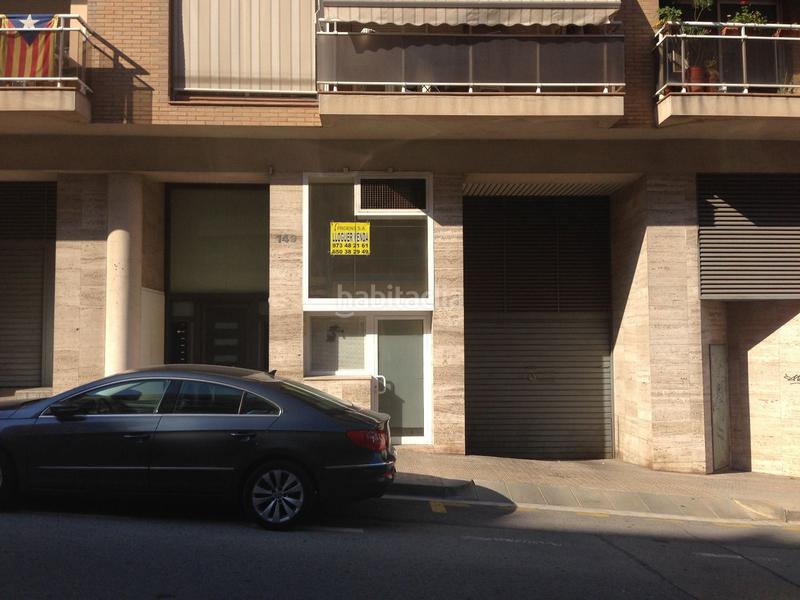 Foto fb178965-85ec-4d3e-b52d-23b3dfd3bc2c. Locale commerciale in bases de Manresa - carretera de santpedor Manresa