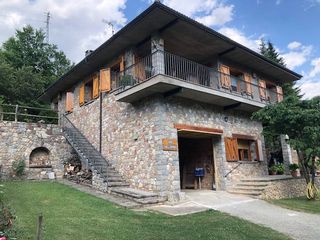 Maison  Camí la capellana. Casa chalet en venta, 4 habitaciones, 3 baños y gran jardín en l