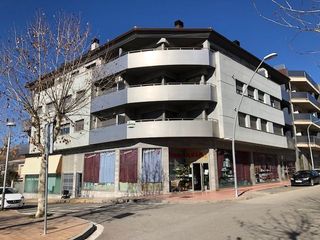 Duplex  Carrer les moreres. Piso dúplex en venda de 3 habitaciones + estudio, 2 baños, 2 pla